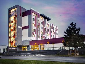 L�ze�sk� hotel MINER�L